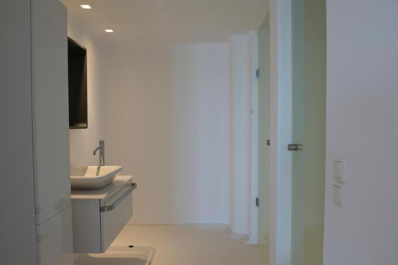Diles Villas & Suites Mykonos Tourlos Exterior foto